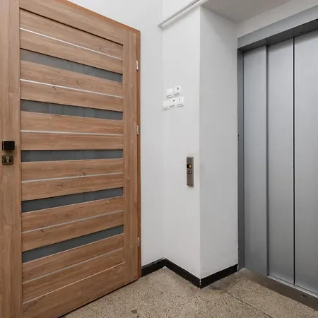 Swietojanska Center Of 550m To The By Renters Γκντίνια